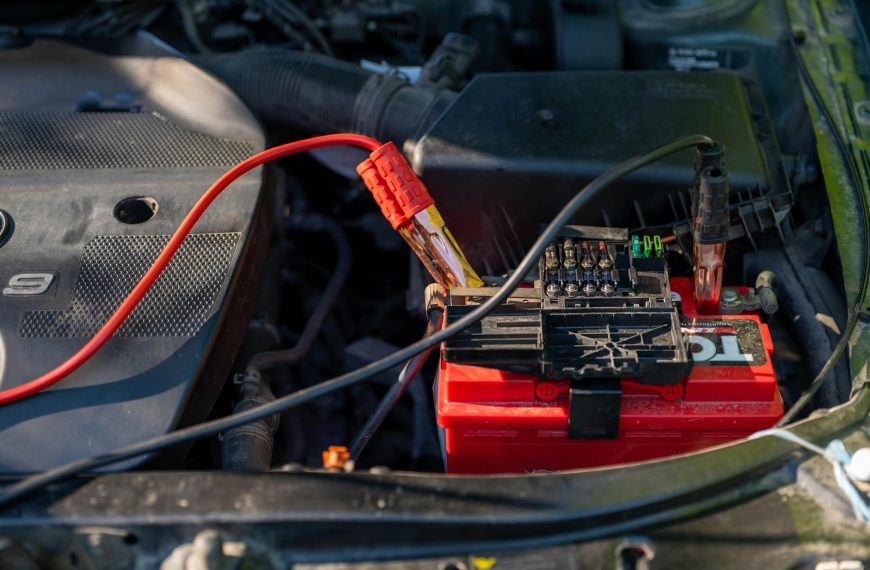 How to Safely Jump-Start a Dead Car Battery